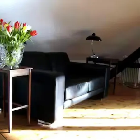 公寓 Stilvolle Atelierwohnung - Naehe Bundespolizei *