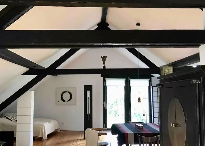 Stilvolle Atelierwohnung - Naehe Bundespolizei Appartement Clèves